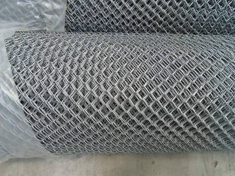 Čtyřhranné pletivo pozinkované malé oka 100 cm 10 m oko 10 mm drát 1,4 mm ZN - Image 2